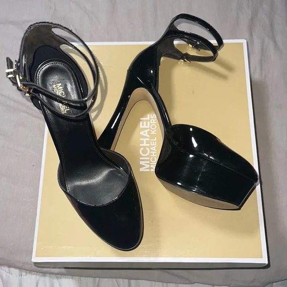 Platform Shoes Michael Kors York Platform Black Michael Kors